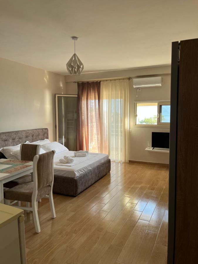 Lotus Apartments Vlorë Exterior foto