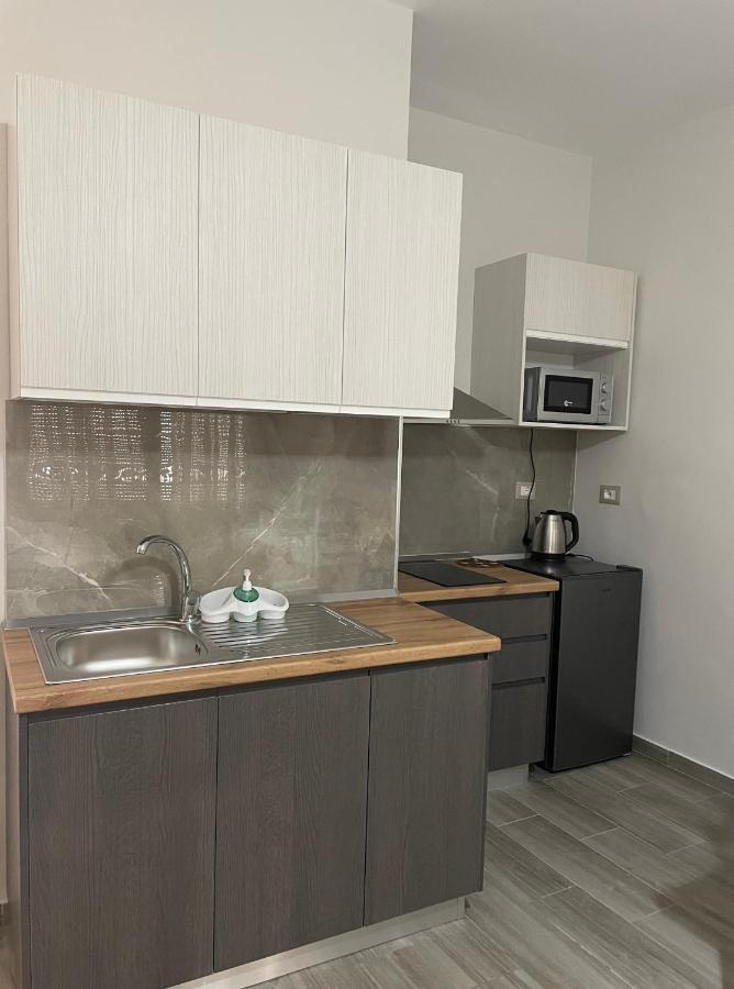 Lotus Apartments Vlorë Exterior foto