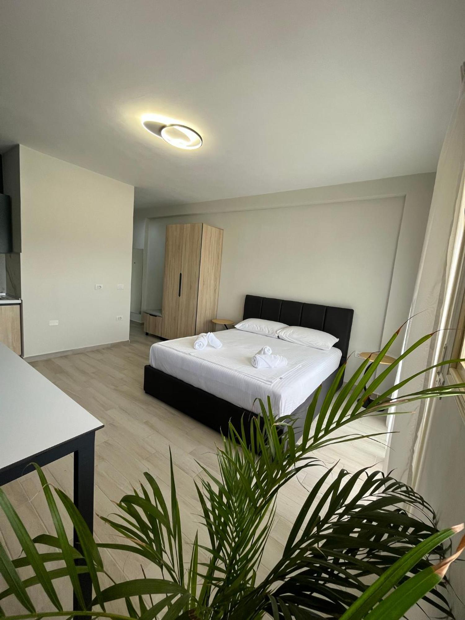 Lotus Apartments Vlorë Exterior foto
